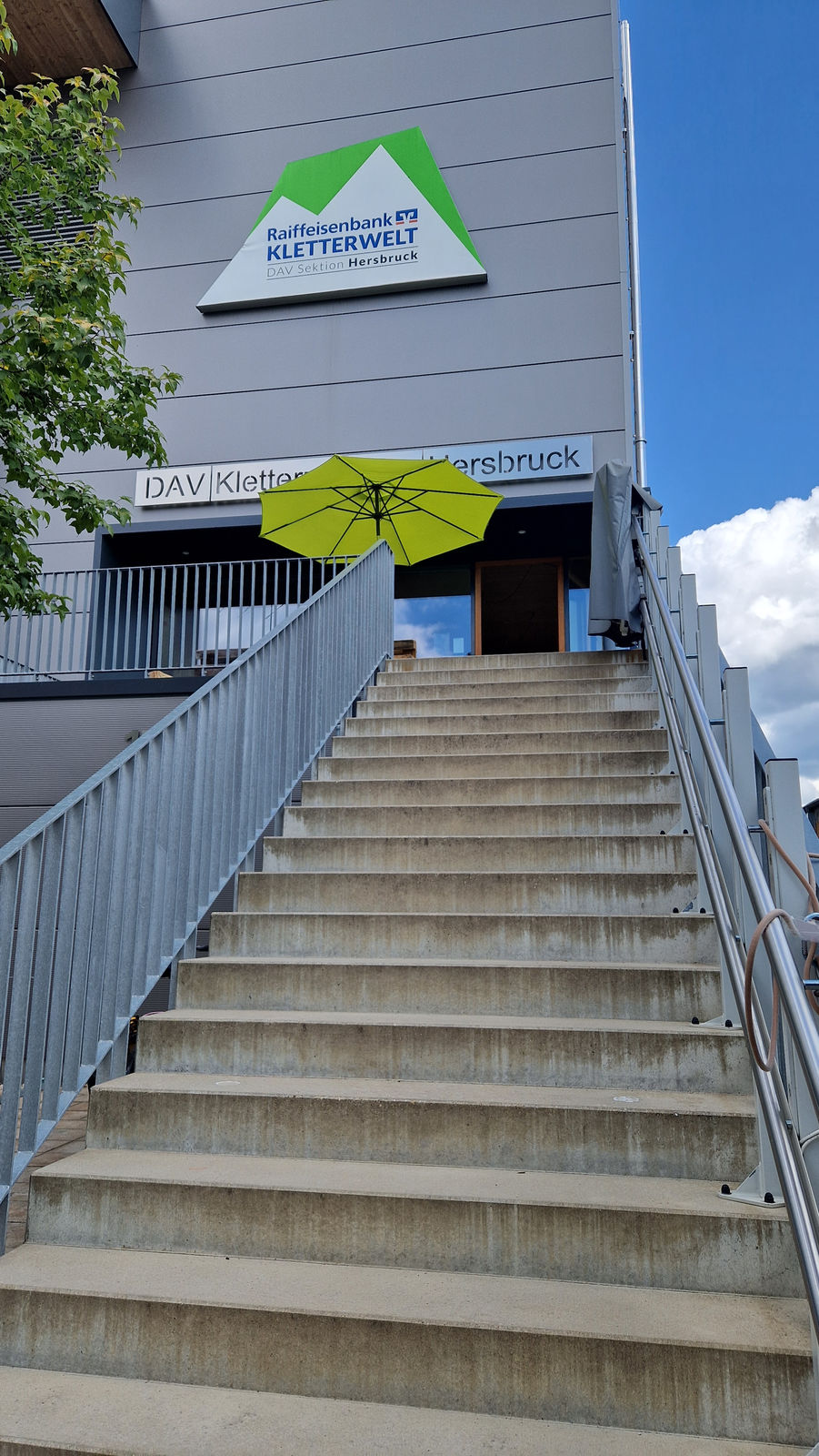 Aufgang zur Kletterhalle in Hersbruck