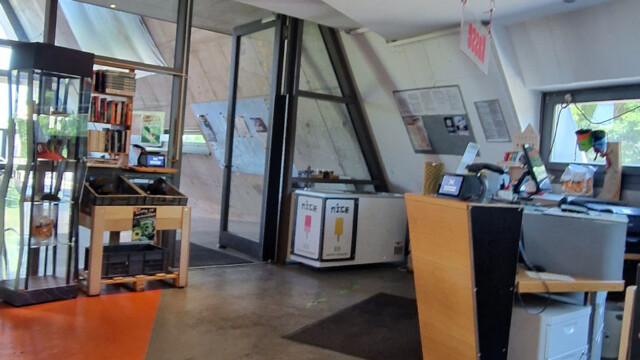 Kletterhalle DAV Regensburg Bistro Blick in Richtung Eingang