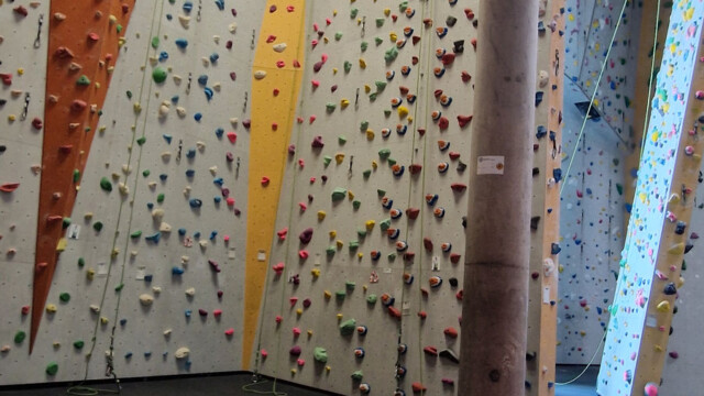 Kletterhalle DAV Regensburg Toprope Bereich