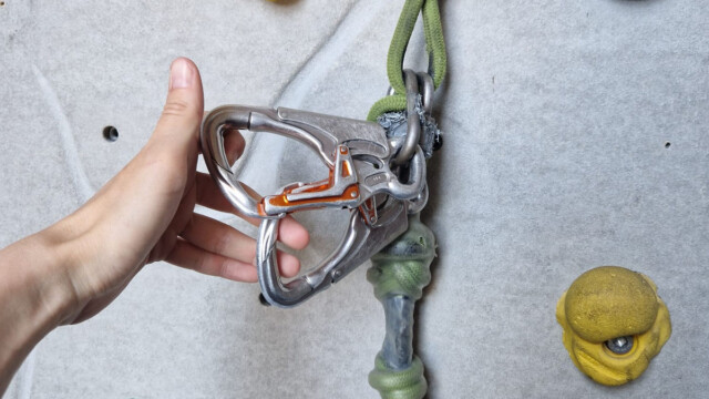 Kletterhalle DAV Regensburg Toprope Karabiner